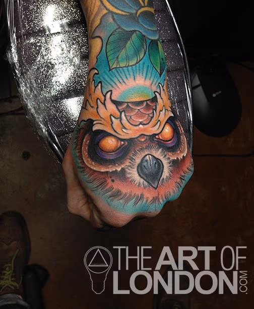 Creepy Owl Hand