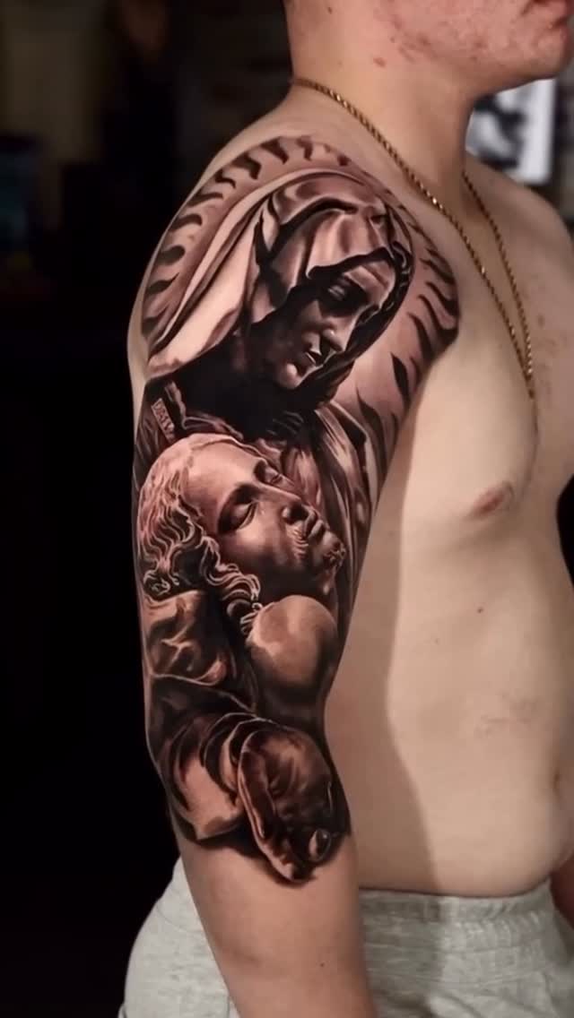 @inktagram killed this half sleeve while he was visiting us.