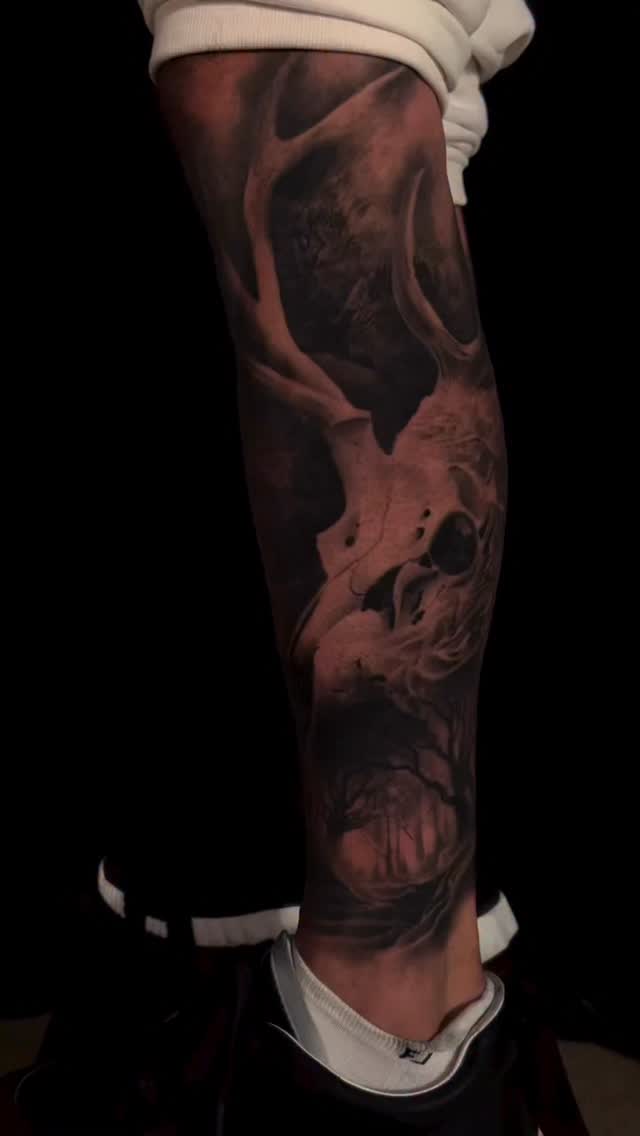 #WIP Deer skull, part of a leg sleeve in progress by @ricardodecruzart