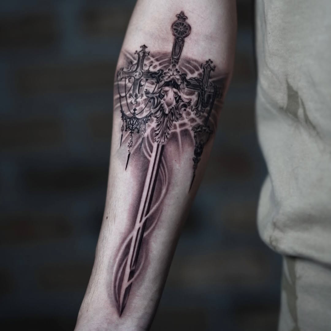 Ornamental sword with filigree detail, forearm