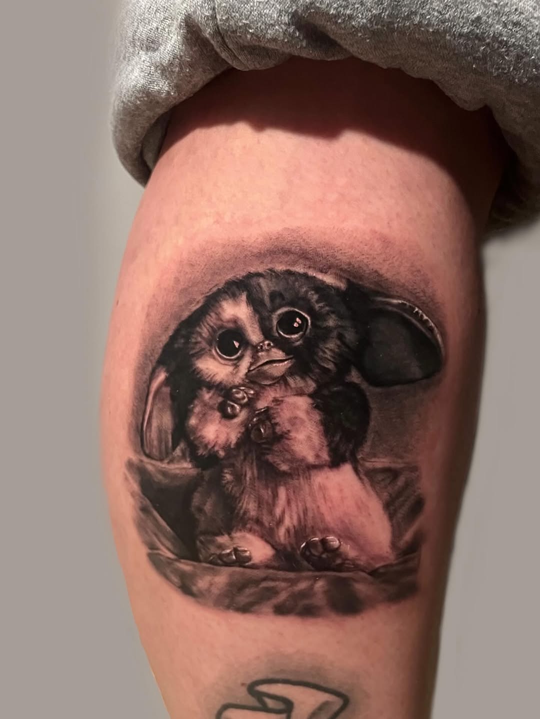 Always sick to do these types tatts 🙌🏽🫡 always enjoy small portraits, let’s get workin !!!