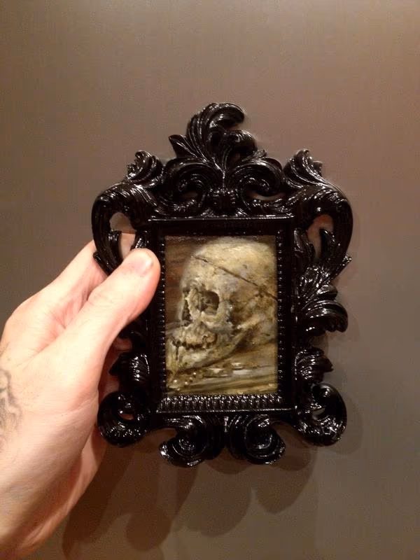 Mini skull