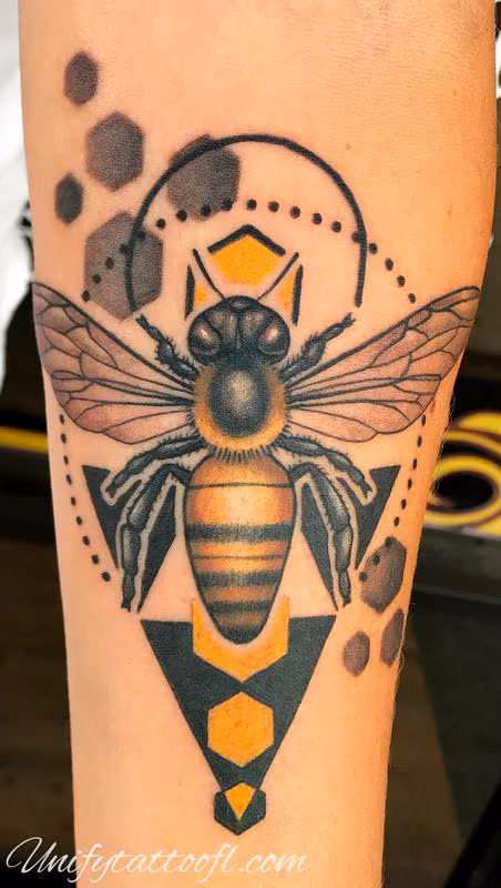 Bee