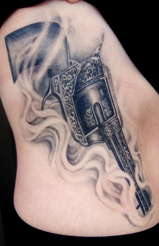 Revolver on ribs