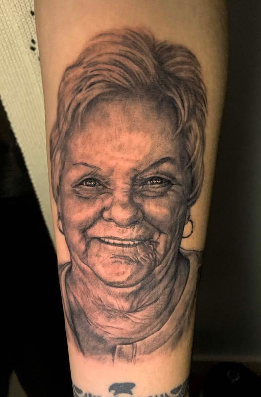 Memorial portrait