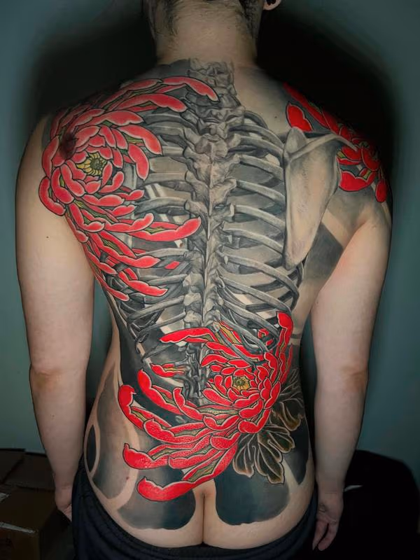 Spine Backpiece