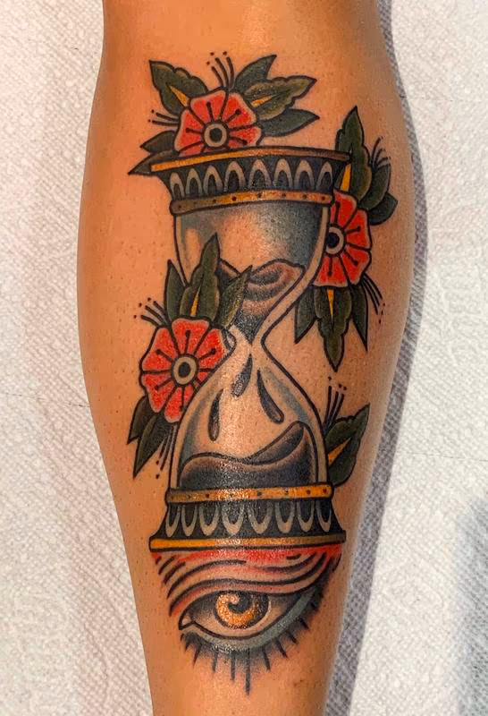 Hourglass eye and flowers