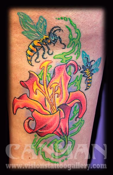 flower and bee's by Canman