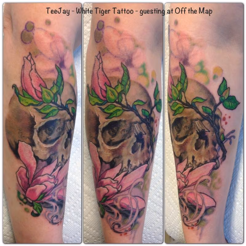 Skull and Magnolias