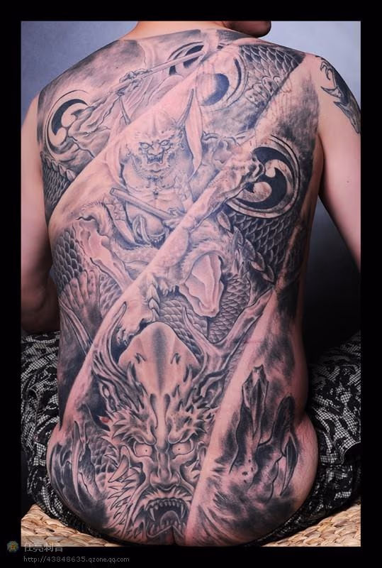 Black and grey back piece